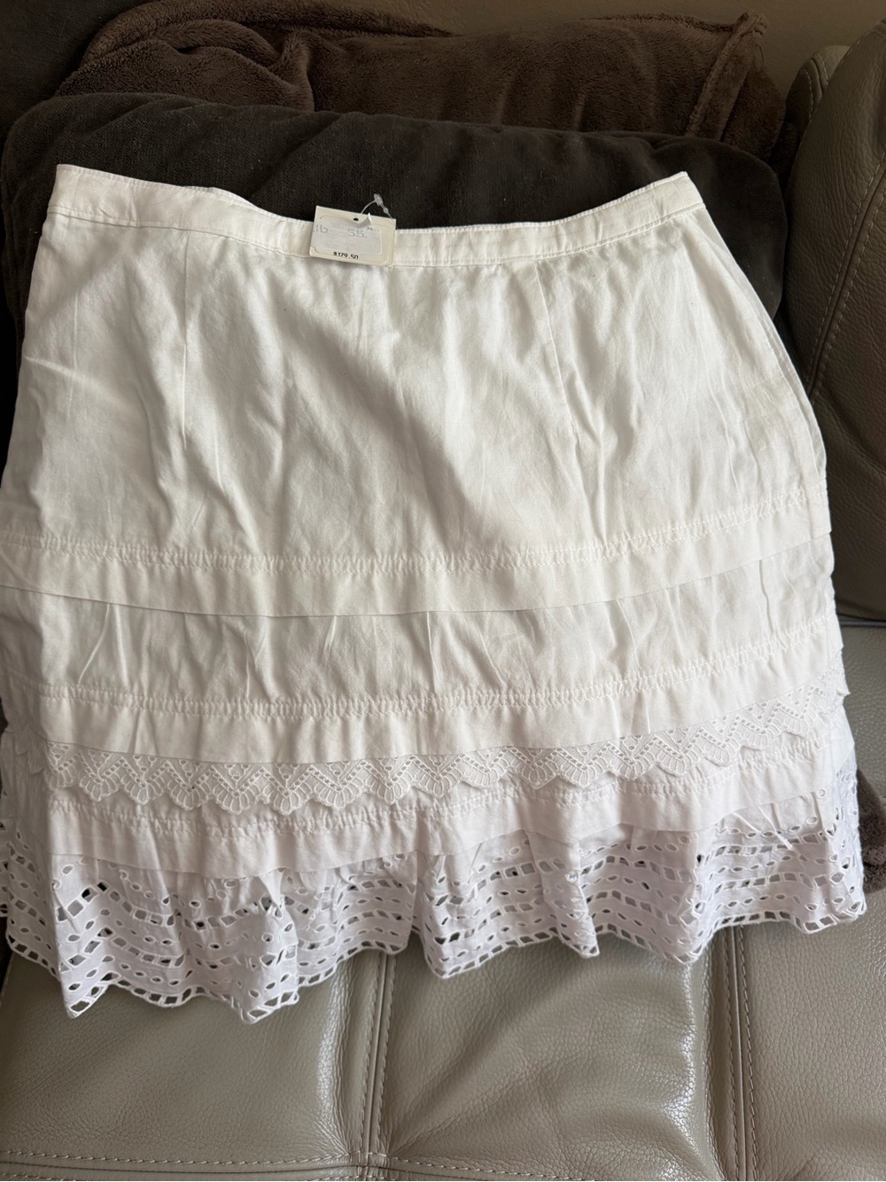 Club Monaco White Eyelet Tiered Mini Skirt